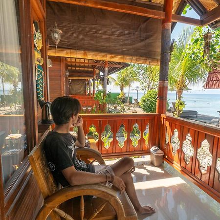 Merta Beach Bungalow By Bukit Vista Toyapakeh Exterior photo