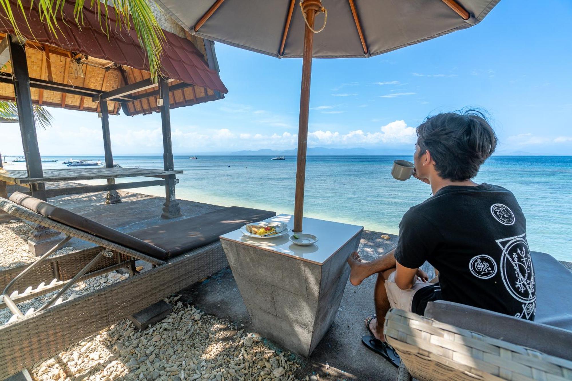 Merta Beach Bungalow By Bukit Vista Toyapakeh Exterior photo